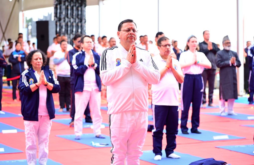 सीएम ने भराड़ीसैंण से दिया “हर घर योग, हर जन निरोग’’ का संदेश