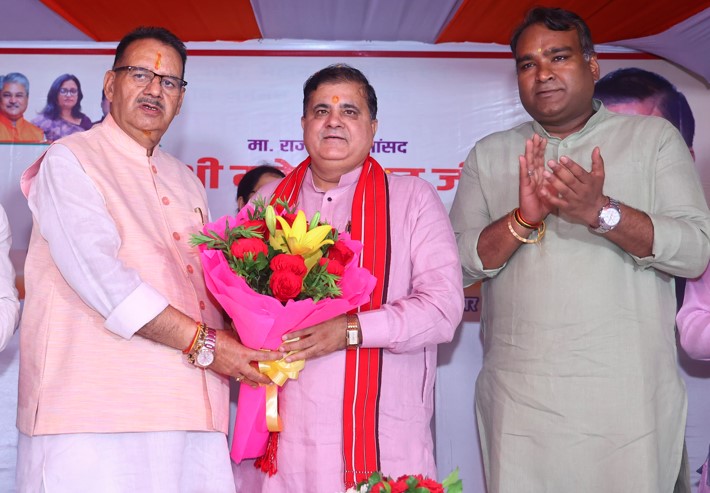 भाजपा प्रदेश अध्यक्ष महेन्द्र भट्ट का मसूरी आगमन, कार्यकर्ताओं ने किया भव्य स्वागत