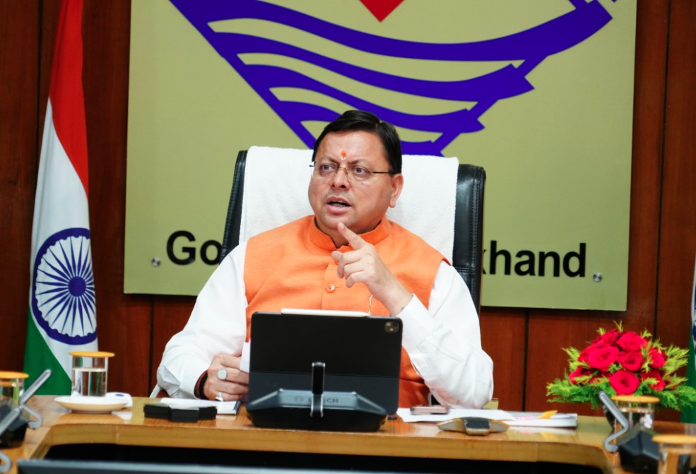 उत्तराखंड में हेली सेवाओं का विस्तार, सीएम धामी ने दिए सुरक्षा मानकों को प्राथमिकता देने के निर्देश