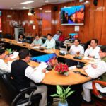 मुख्यमंत्री धामी ने उत्तराखंड-उत्तर प्रदेश मामलों की समीक्षा बैठक ली