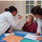 श्री महंत इन्दिरेश अस्पताल के डाॅक्टरों ने जाॅचां नारी निकेतन की संवासिनियों का स्वास्थ्य