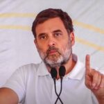 मानसून सत्र के पहले दिन संसद में हंगामा, राहुल गांधी ने सरकार पर लगाया पक्षपात का आरोप