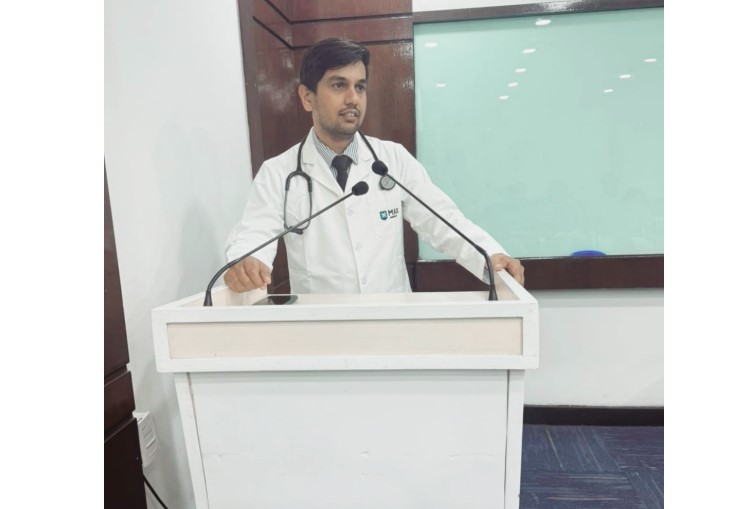 मैक्स अस्पताल देहरादून के डॉक्टर्स ने एडवांस्ड प्रिसीजन कैंसर ट्रीटमेंट क बारे में किया जागरूक