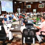 मुख्यमंत्री धामी ने दिए निर्देश: विकास कार्यों में लाएं तेजी, जन समस्याओं का करें त्वरित समाधान