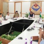 ग्लेशियर झीलों से खतरे का त्वरित आकलन जरूरी- मुख्य सचिव