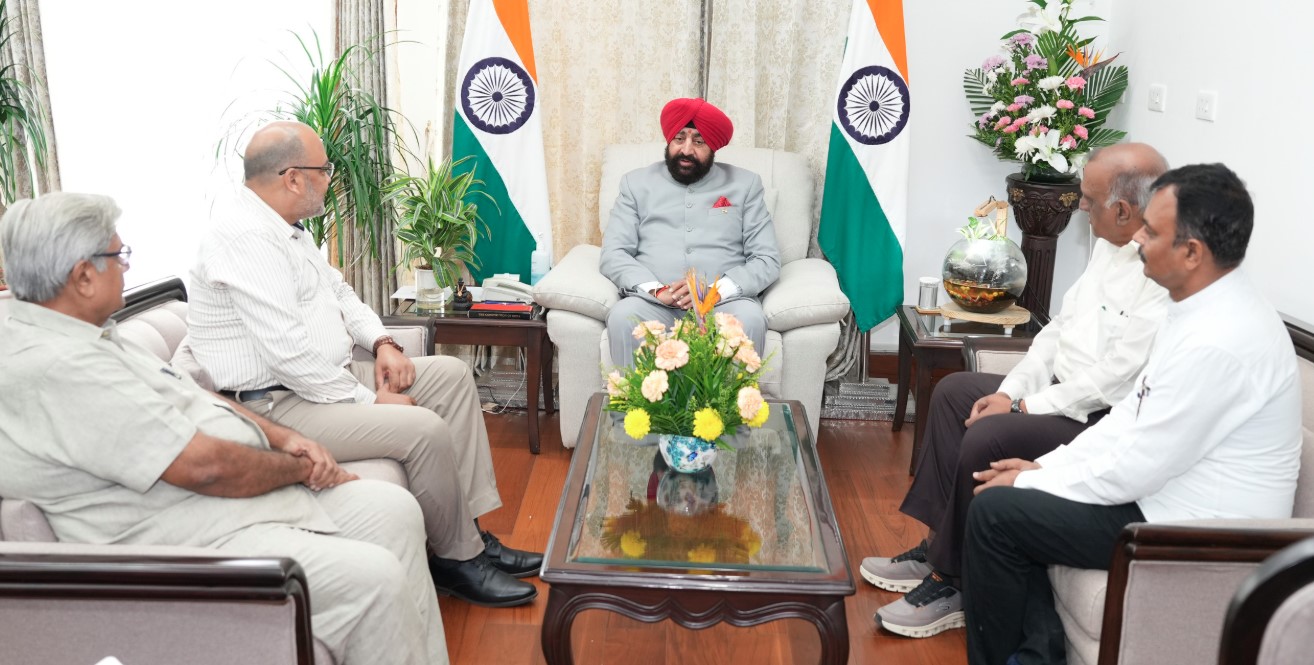 जैन समुदाय के प्रतिनिधिमण्डल ने राज्यपाल से की शिष्टाचार भेंट