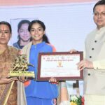 समाज के लिए प्रेरणाश्रोत बन रही महिलाएं- रेखा आर्या