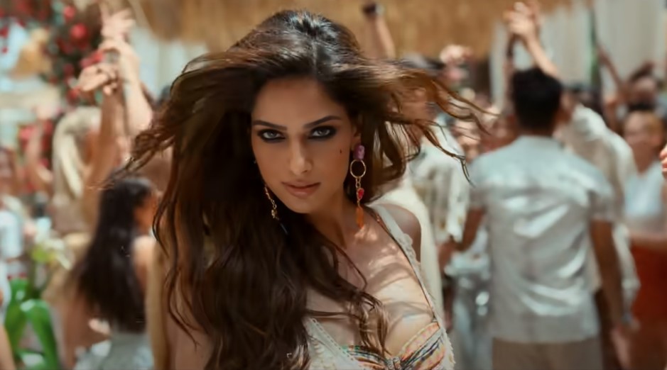 ‘बागी 4’ का नया गाना ‘ये मेरा हुस्न’ हुआ रिलीज, हरनाज कौर संधू का दिखा ग्लैमरस अंदाज