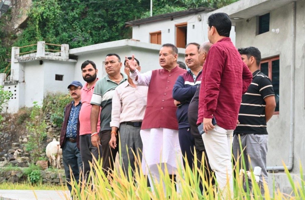 कैबिनेट मंत्री गणेश जोशी ने मसूरी के आपदा प्रभावित क्षेत्रों का किया निरीक्षण