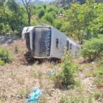 कुंजापुरी–हिंडोलाखाल मार्ग पर दर्दनाक हादसा- श्रद्धालुओं से भरी बस गहरी खाई में गिरी, पांच की मौत