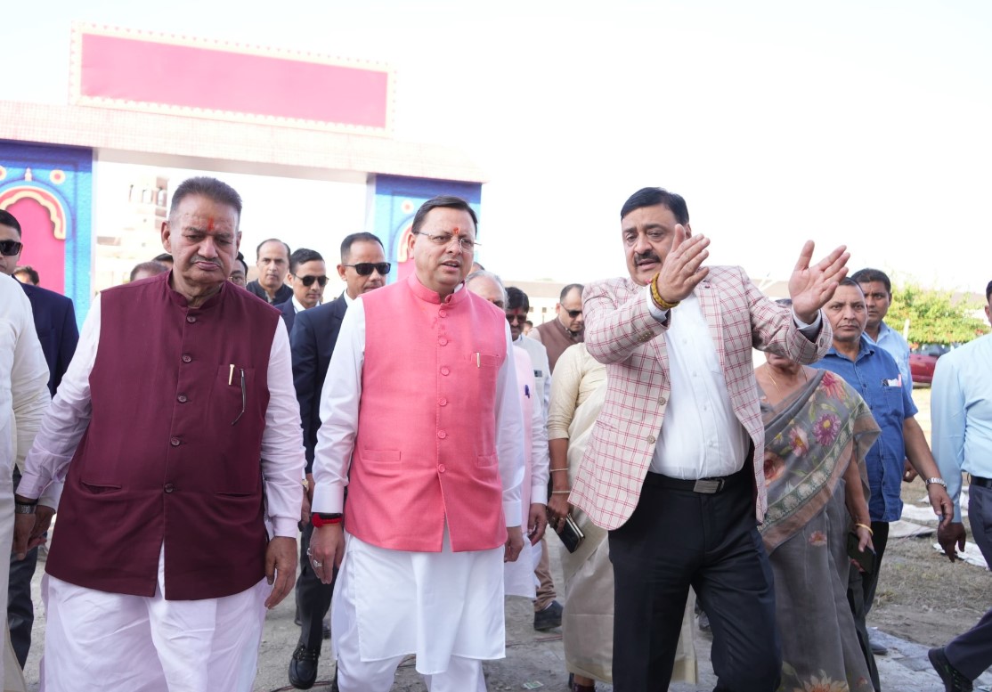 मुख्यमंत्री धामी ने एफ आर आई पहुंचकर राज्य के रजत उत्सव आयोजन की तैयारियों का लिया जायजा