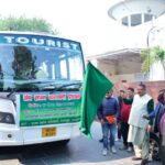 28 कृषक प्रशिक्षण के लिए हिमाचल रवाना, मंत्री गणेश जोशी ने दिखाई हरी झंडी