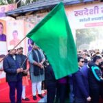 मुख्यमंत्री धामी ने स्वदेशी संकल्प दौड़ का किया शुभारंभ