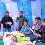 सतपुली में 44 शिकायतें, पेंशन से लेकर वेतन तक के मामलों का डीएम ने कराया तत्काल निस्तारण