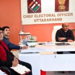 एसआईआर की तैयारियों को लेकर मुख्य निर्वाचन अधिकारी ने की समीक्षा बैठक
