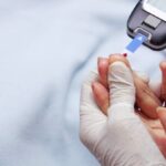 क्या लो ब्लड शुगर हाई ब्लड शुगर से ज्यादा खतरनाक है? आइये जानते हैं क्या कहते हैं स्वास्थ्य विशेषज्ञ