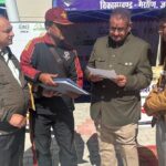 पूर्व सैनिकों के प्रतिनिधिमंडल ने सैनिक कल्याण मंत्री गणेश जोशी से की मुलाकात