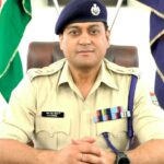 एसएसपी देहरादून का कडा एक्शन, आई0डी0पी0एल0 चौकी के 12 पुलिसकर्मियों को किया निलिम्बित