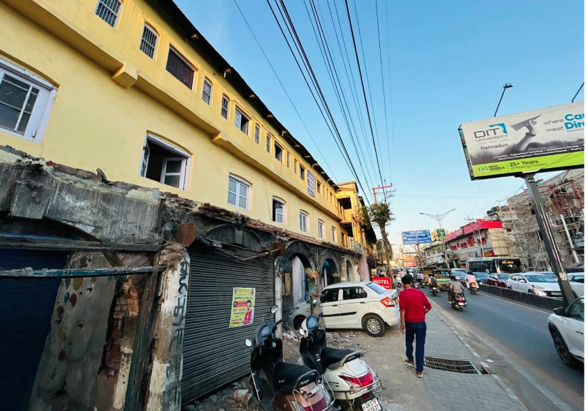 आढ़त बाजार, तहसील चौक सड़क चौड़ीकरण परियोजना ने पकड़ी रफ्तार