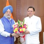 मुख्यमंत्री धामी ने केंद्रीय पेट्रोलियम एवं प्राकृतिक गैस मंत्री हरदीप सिंह पुरी से की मुलाकात