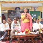 शिक्षा सभी के लिए जरूरी है, लेकिन बेटियों की शिक्षा पर विशेष ध्यान देना चाहिए- रेखा आर्या