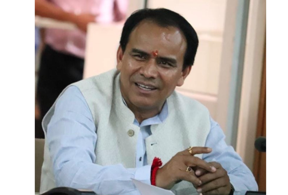 उच्च शिक्षा विभाग में किताबों का संकट दूर करेगी ई-लाइब्रेरी- डाॅ. धन सिंह रावत