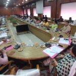 जिला पंचायत बोर्ड की बैठक में ग्रामीण विकास कार्यों की समीक्षा, जनसमस्याओं के समाधान पर जोर