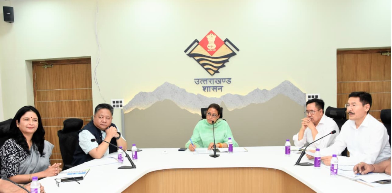 राशन कार्ड बनवाने के आय मानकों की होगी समीक्षा- रेखा आर्या