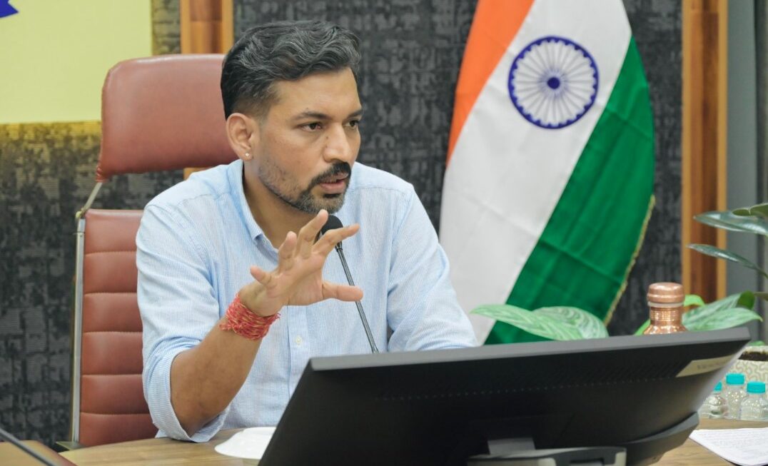 देहरादून में मतदाता सूची पुनरीक्षण तेज, 5.47 लाख मतदाताओं को नोटिस