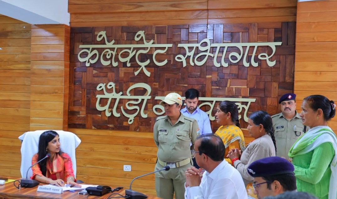 जनता मिलन बना समस्याओं के समाधान का प्रभावी मंच, शिकायतों पर तत्काल कार्रवाई से लोगों को मिल रही राहत