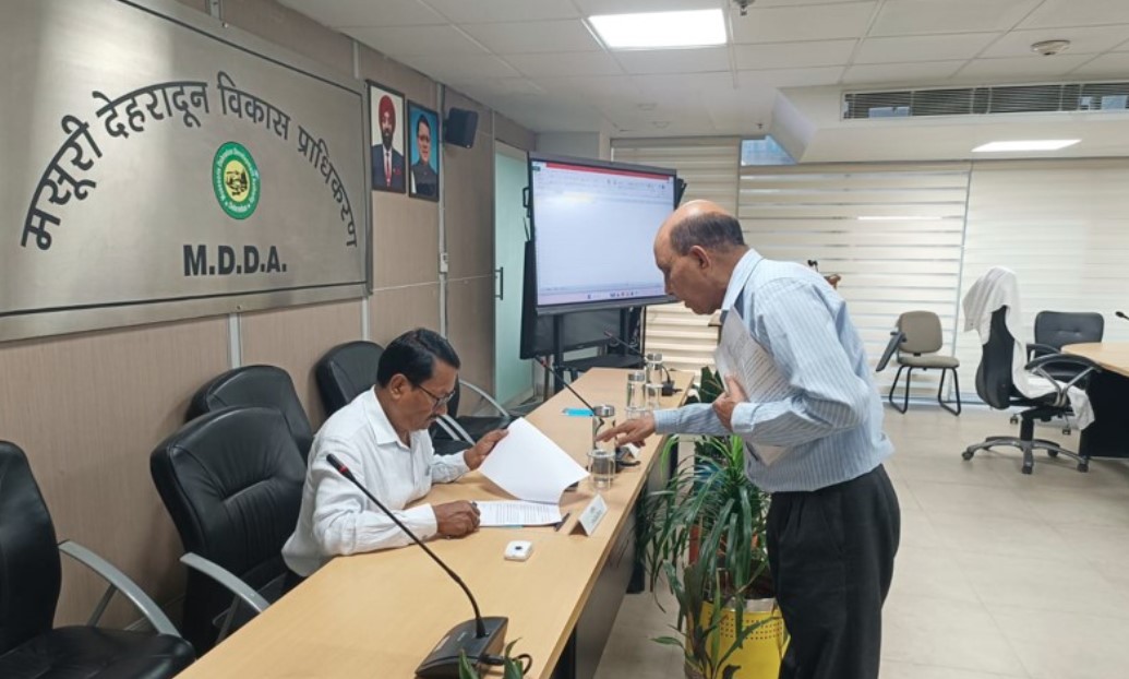एमडीडीए में समाधान दिवस आयोजित, जन शिकायतों के त्वरित निस्तारण के दिए निर्देश