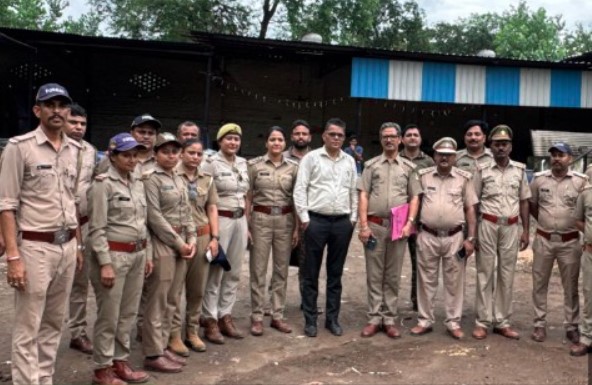 हरिद्वार-ऋषिकेश में लीसा इकाइयों पर वन विभाग की छापेमारी, एक डिपो सीज